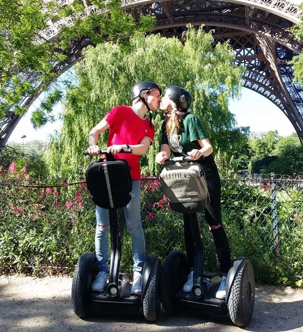 balade-segway-paris-amoureux